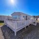 Spacious Caravan For Hire With Decking By The Beach In Suffolk Ref 40094Nd, Lowestoft - Fotografie 1