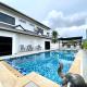 Chonlada Holiday Home - 2 BR Pool Access Bungalow - Kamala Beach