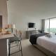 MVR - Gorgeous Views and Refined Living Spaces Miami - Zdjęcie 5