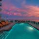 MVR-Sip Poolside with Biscayne as Your Backdrop, Miami - Foto 3