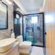 executive catchy two bedroom with `unbeatable city scenic views and swimming pool and well equipped gym and ample parking space and unbeatable city scenic views, Nairobi - Foto 3