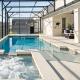 Upstay - Luxury Home w Private Pool Cinema Hot Tub, Kissimmee - Fotografie 3