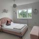 Bedroom in West Sussex with locks,Private Bathroom & Free Parking, Pulborough (fotografie 6)