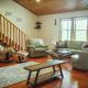 Resting Point - Hot Tub, Firepit, Spacious 4-BR Home, Rogers (fotografie 6)