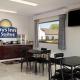 Days Inn & Suites by Wyndham Byram, Byram (fotografie 7)