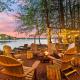 Lakehouse with Boats, MiniGolf, Sauna, HotTub, Swings and Playground!, Pocono Summit - Fotografie 1