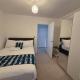 Double Room in a shared 4 bedroom family home in Broomfield Chelmsford - Foto 3