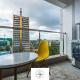 classy studio apartment in kilimani with fully equipped gym and balcony which breathtaking city views Nairobi - Fotografie 2