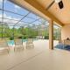 #350-Stunning Villa with Modern Decor, West Facing Pool Overlooking Private Conservation Land Davenport - Fotografie 6