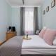 Charming Apartments with Desk in Downtown Cracow by Noclegi Renters Kraków - Zdjęcie 5