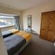 Hull House - Spring bank West - fridge freezer, Washing machine, sleeps 8 - Foto 3