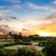Gaze out at Panoramic Ocean Views from an Airy Coastal Oasis Wailea - Fotografie 8