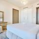 STAY BY LATINEM Luxury 1BR Holiday Home OPA2401 near Burj Khalifa, Dubái - Foto 8