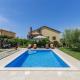 Apartment Chiara by Interhome, Novigrad (Foto 2)