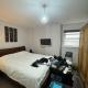 Beautiful 2BD Lower Level Flat with Patio, Angel, Londýn - Fotografie 5