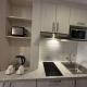Sheryll Escapes - La Grande Phase 2, Grand Studio 524 with Balcony, Wifi & Netflix, Angeles (zdjęcie 3)