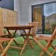 Cosy 2BR House in Awaroa Road, Окленд - Фото 8