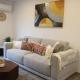 Cosy 2BR House in Awaroa Road, Окленд - Фото 6