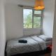 Chelmsford 3 Bedroom Accommodation with parking, Chelmsford (photo 5)