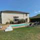 Villa in France with Private Pool & Garden Chalais - Foto 2