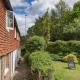 Bertie's Cottage by Keepers Cottages, Robertsbridge (zdjęcie 7)