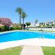 Beach House with Direct Beach Access and community Pool, Estepona - Foto 3