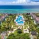 Beachfront Condo with tub, 3 BR & Pool - At Mareazul Condo Corazon Playa del Carmen - Fotografie 2