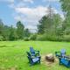 2 Mi to Chardon Square Spacious Farmhouse, Concord - Fotografie 2