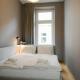 Homey 2BR perfect for 4-6 metro close to Naschmarkt, Vienna - Foto 8