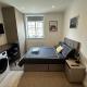 Bright Modern, Private Apartment,15 Mins To Central London, Hendon