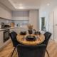 The Hidden Suite - 4BR Townhome Roof Top, Manchester - Photo 5