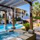 21 Freestyle Apartment with POOL VIEW, Port Douglas