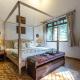 StayVista at Samara - 4BR with Pool & River View, Pālghar (fotografie 8)