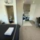 Spectacular Modern, Private Apartment,15 Mins To Central London, Хендон (фото 8)
