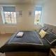 Spectacular Modern, Private Apartment,15 Mins To Central London, Хендон (фото 6)