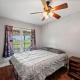7 Tiny Town Farm House Animals Fire Pit by Vacation Your Way, Hico (zdjęcie 8)