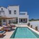 Summer Dream Villa, Afando