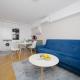 Salezego Apartments with Balcony near PGE Narodowy Warsaw by Noclegi Renters, Varsovia - Foto 7