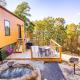 Blooming Redbud Treehouse with private hot tub, Wildwood - Photo 5