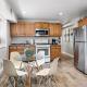 Luxury 1-Bedroom in Seaside Heights Perfect Location on the boardwalk, watch the waves from the porch!, Seaside Heights (foto 7)