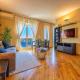 Sunny & Updated Flat with Panoramic city view 50m from M4 Stop, Milán - Fotografie 1