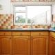 Mount Rd By N And N Stays Ltd, Perfect for contractors and workers close to local amenities, large driveway, fast wifi, Bath - Foto 9