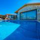 Spacious Villa Pool, Jacuzzi, Adakoy - Fotografie 9
