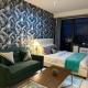 Modern Studio with Balcony in The Gramercy Residences, Manila - Foto 1