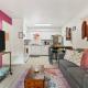 Pink Dreams - Walk to Live Music, Bars, Restaurants - Free Parking, Nashville