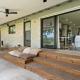 Backyard w Deck, Yoga Space 3BR 2BA Home Parking Near Domain by Austin Vacay - Zdjęcie 5