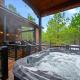 Moonshine Times - 3king 4queen perfect family and friends cabin firepit, Broken Bow (photo 2)