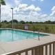 Serena Inn Kissimmee - Photo 8