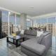 Gorgeous 3BR High-Rise with Pool, Spa & City Views, Los Angeles - Foto 3