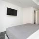 Gorgeous 3BR High-Rise with Pool, Spa & City Views, Los Angeles - Foto 5